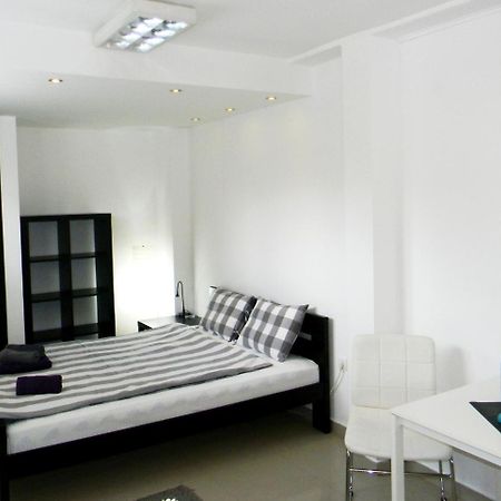 Apartments Luka Крагуєваць Екстер'єр фото
